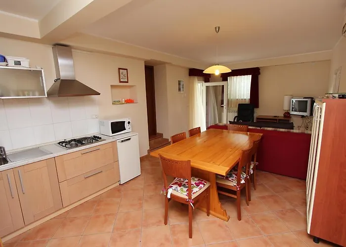 El Corsaro 아파트