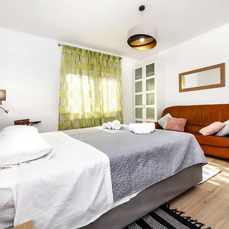 El Corsaro Апартаменты *